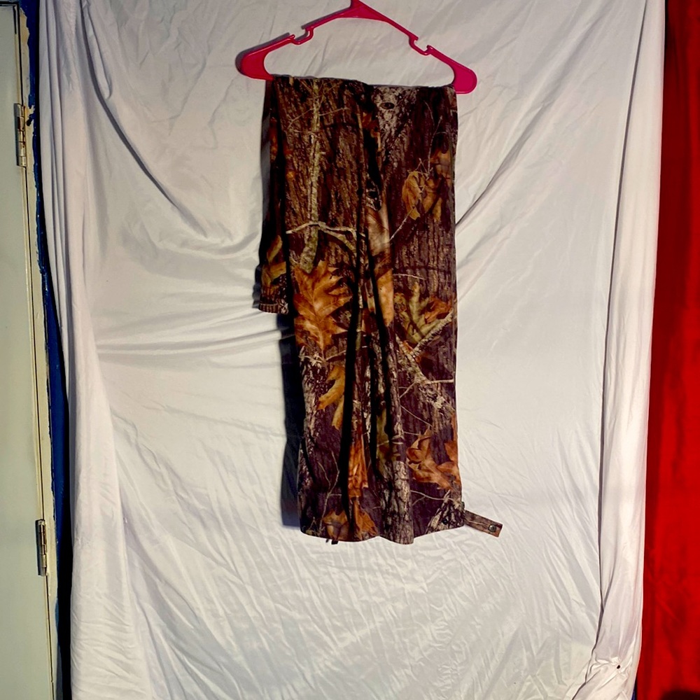 These Mossyoak hunting pants are like new